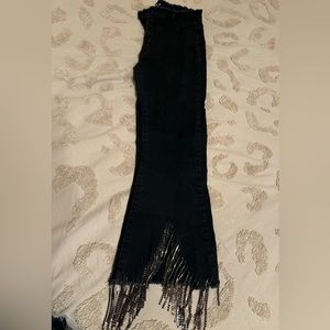 Only worn a few times, size large buckle jeans.